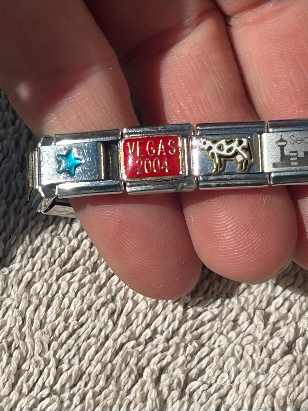 Vintage Silver-Tone Black Dial Quartz charm Bracelet Watch - Picture 5 of 10